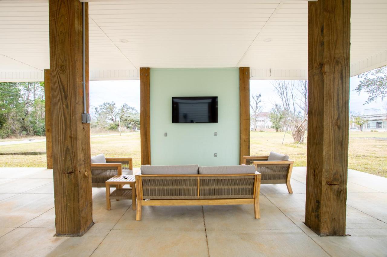 Waveland Beach Cottages