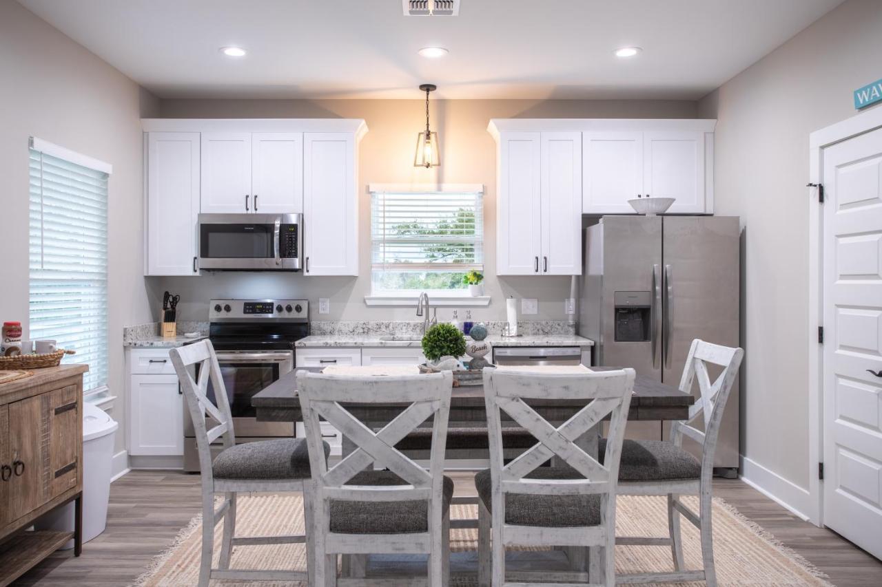 Waveland Beach Cottages Holiday home